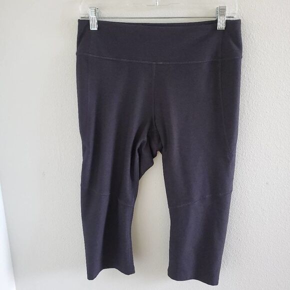 Outdoor VOICES Gray Cropped  Leggings Size Large - Picture 3 of 7